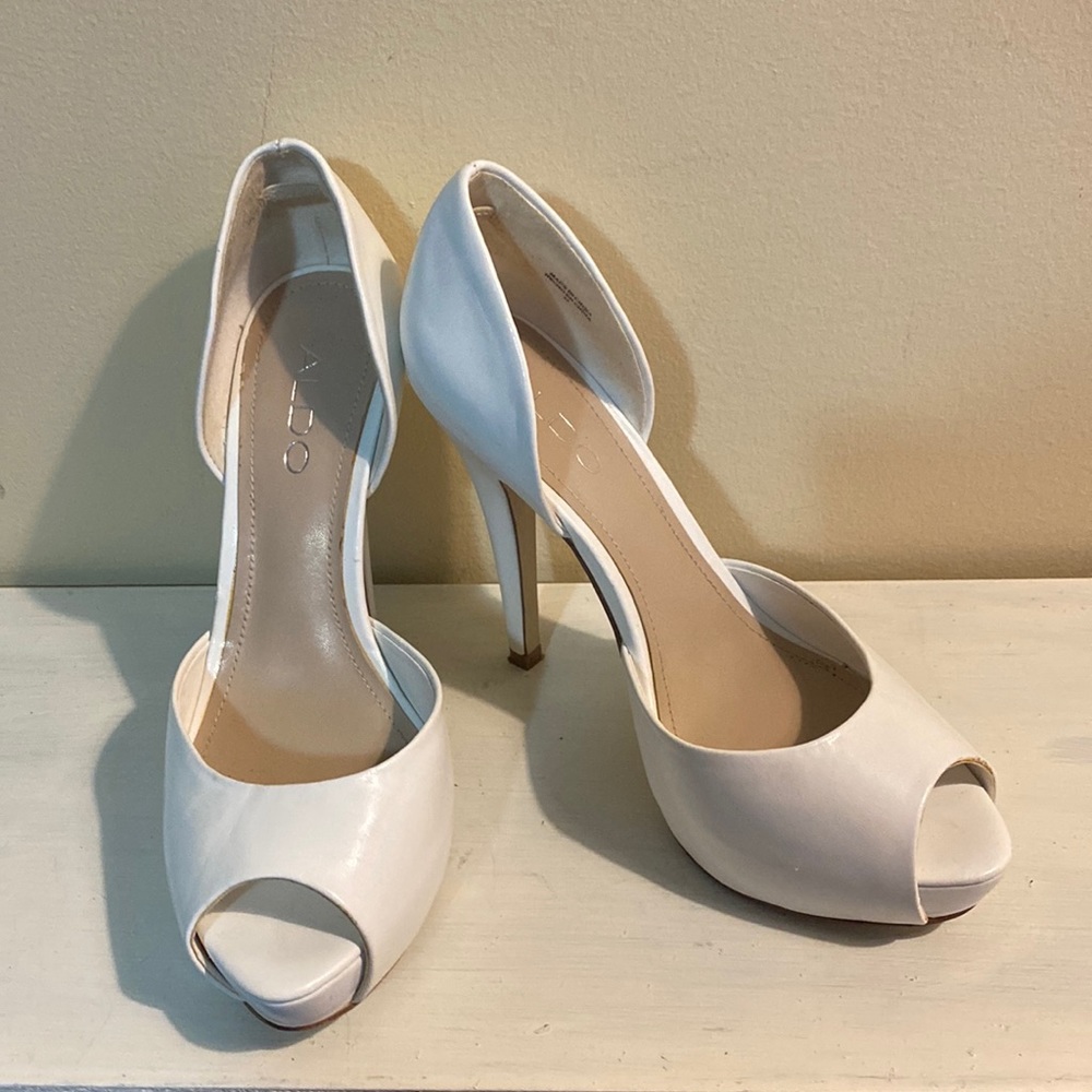 Aldo white peep toe heels